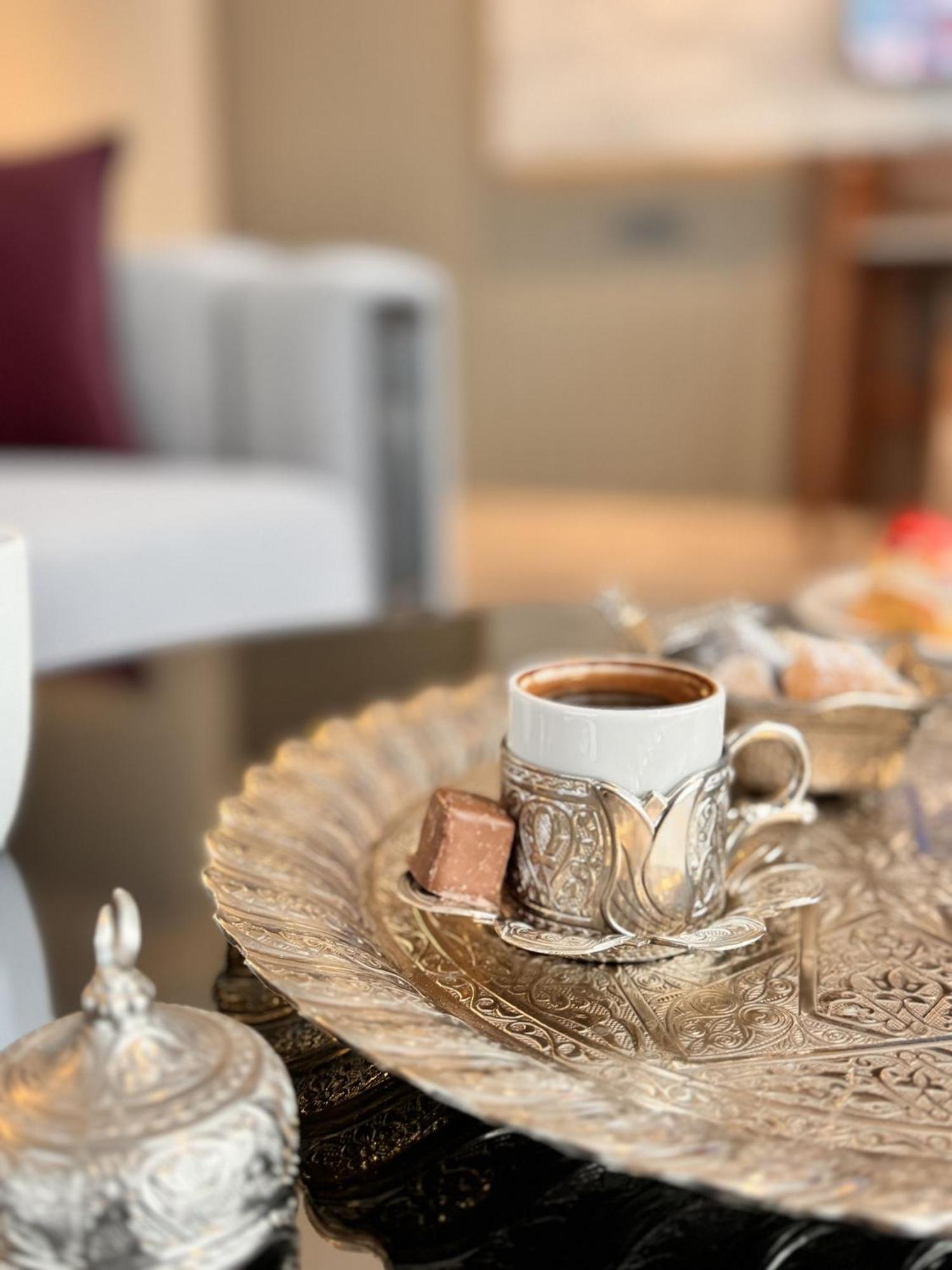 Ezkar Bathonea Art Istanbul Hotel Esterno foto