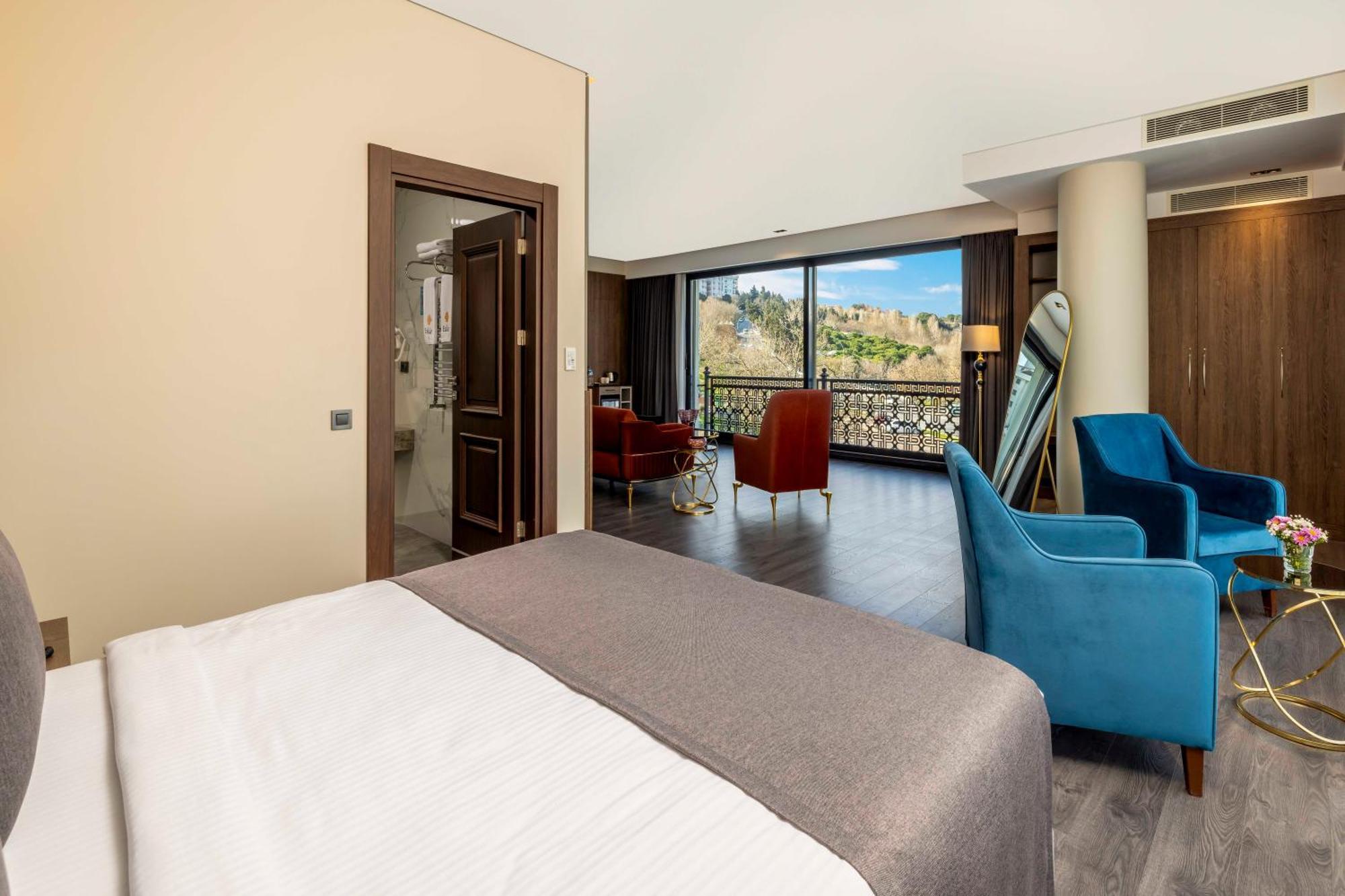 Ezkar Bathonea Art Istanbul Hotel Esterno foto
