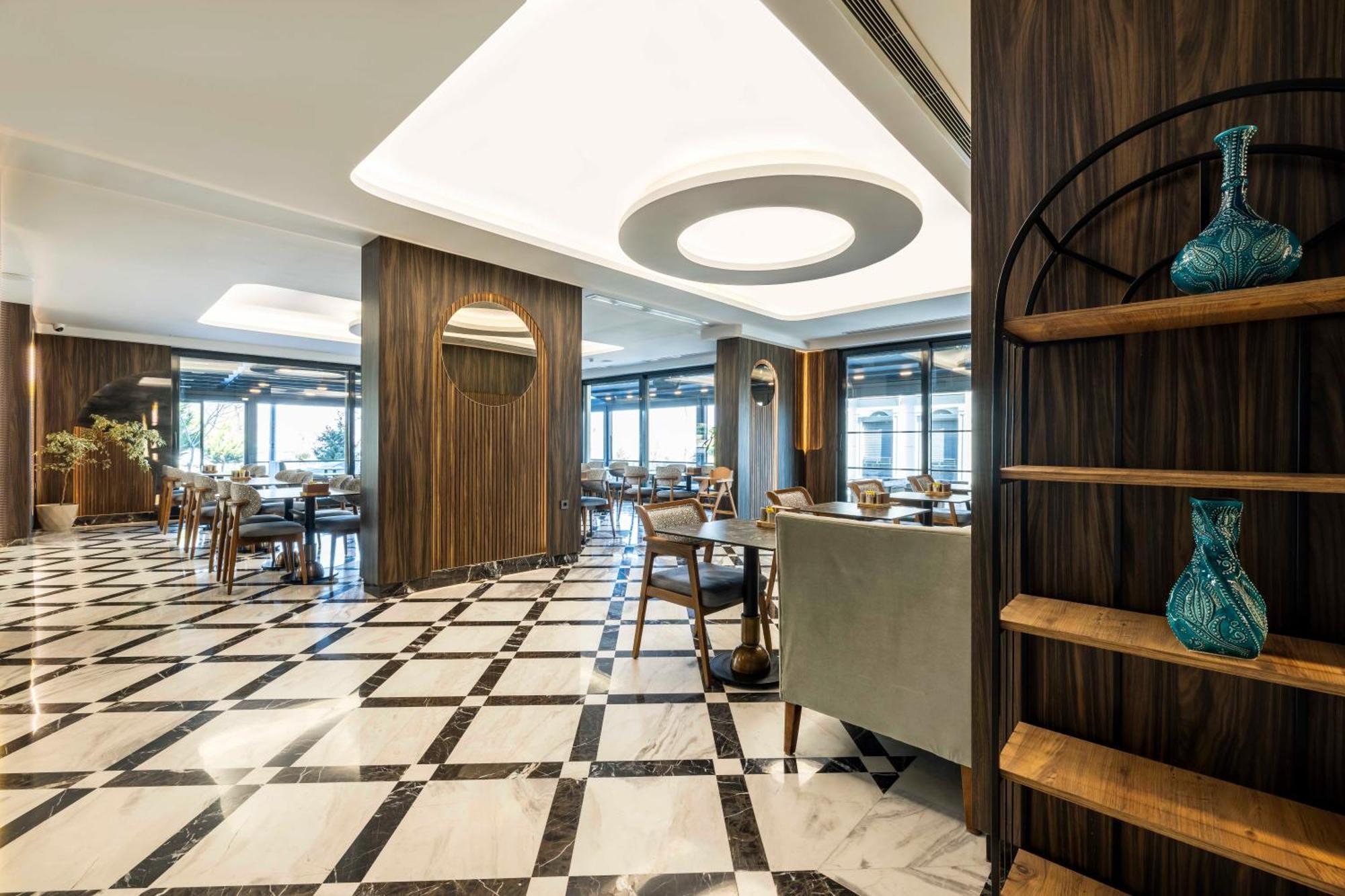Ezkar Bathonea Art Istanbul Hotel Esterno foto