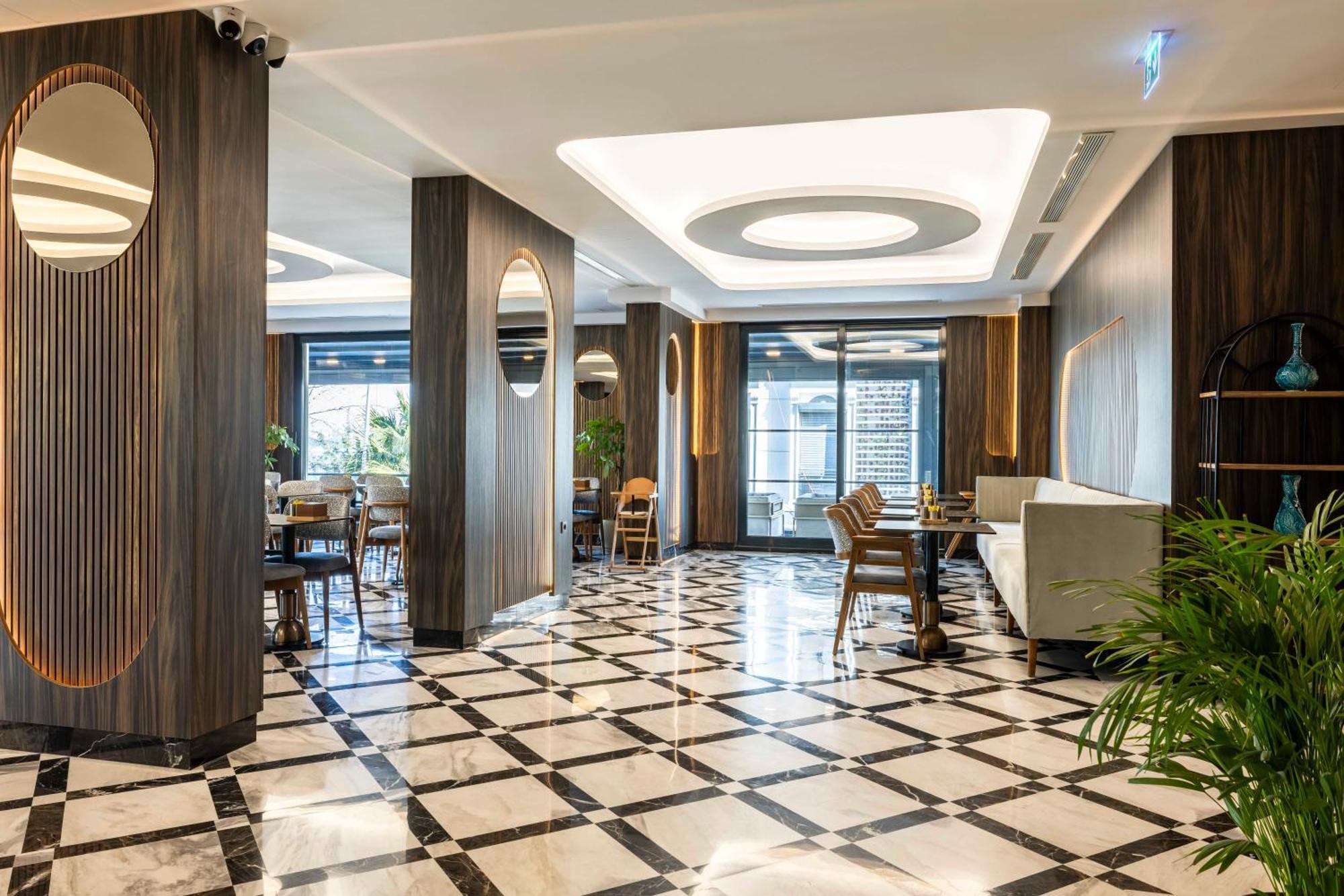 Ezkar Bathonea Art Istanbul Hotel Esterno foto